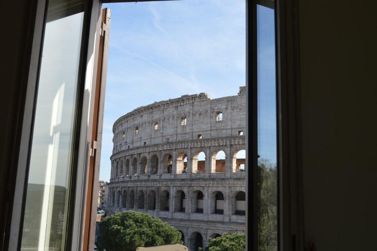 Appartement Jacuzzi In Front Of The Colosseum